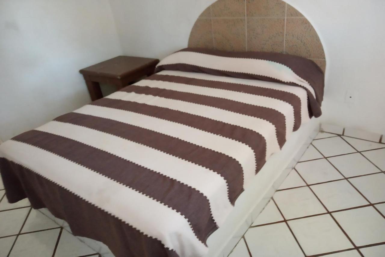 Condo Hotel Los Girasoles Santa María Huatulco Eksteriør billede